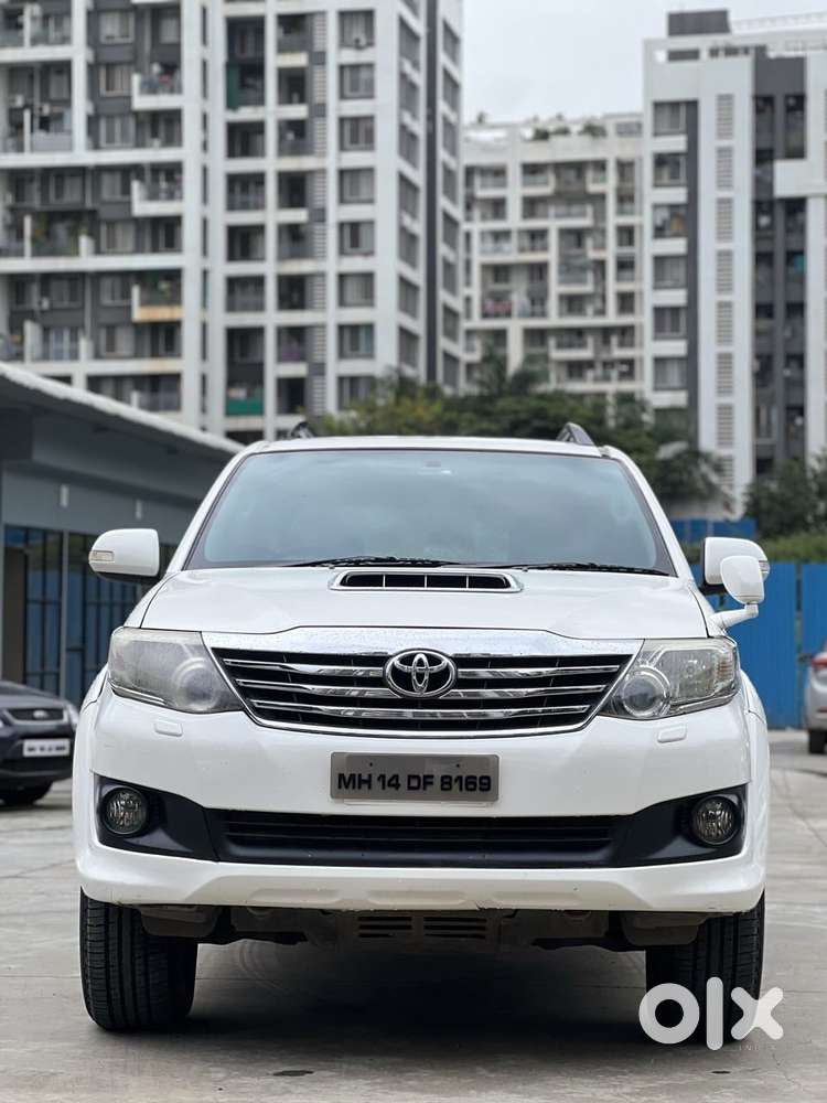 Toyota Fortuner 3.0 4x4 Manual, 2012, Diesel
