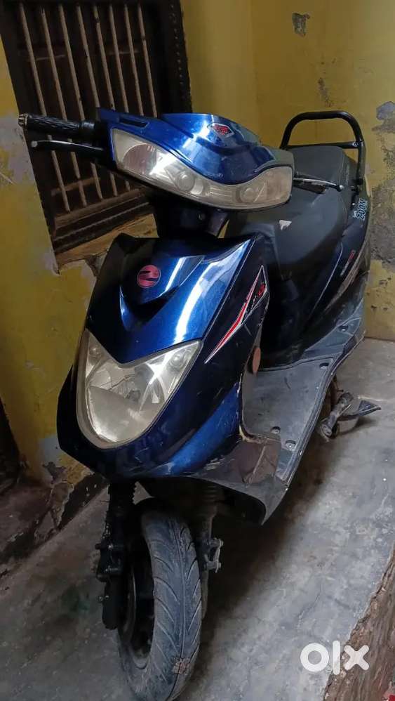 Lord Zoom electric scooter in good condition