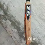 Cricket bat