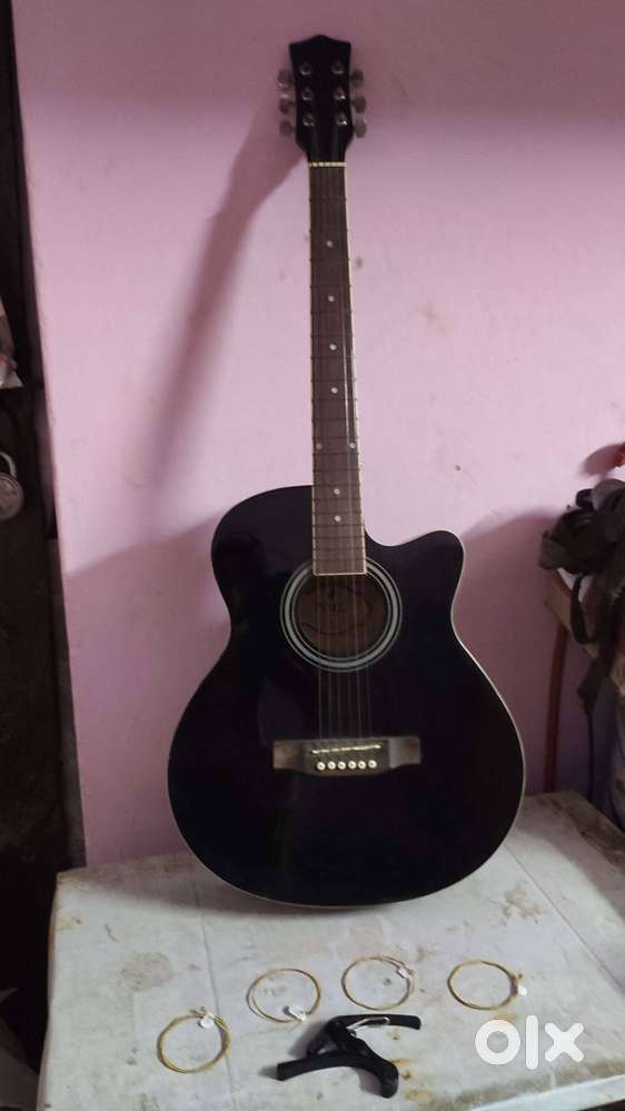Best Acoustic 39 inch strong Guitar in this budget for sale