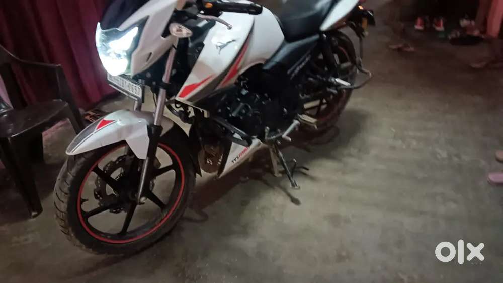 Dusra bike lena hai
