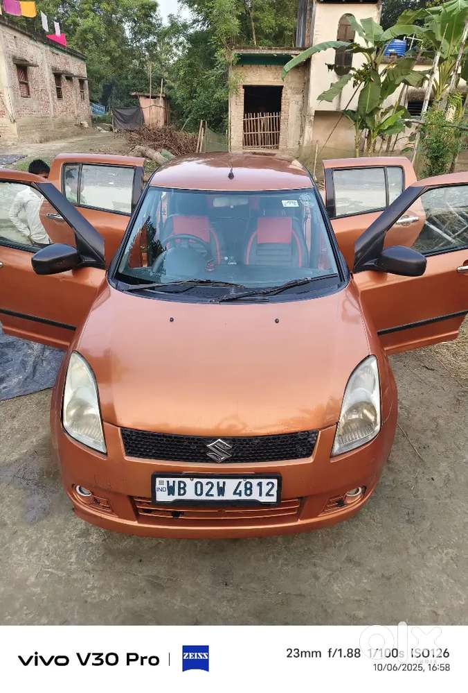 Maruti Suzuki Swift 2006 Petrol 59000 Km Driven