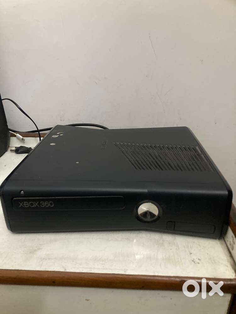 Xbox 360 s with gta 5