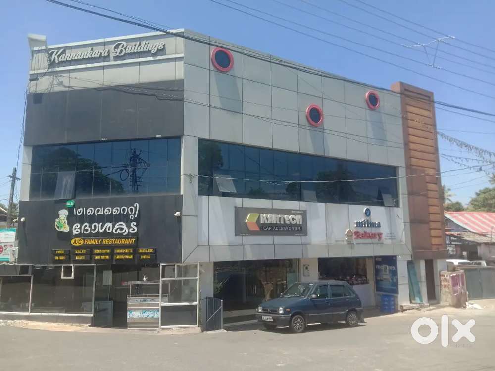 1500 square feet 1st floor Commercial plot near Beach Road