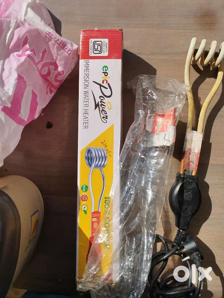 6 items, steel lunch box, water bottles, sandwich maker, heating rods