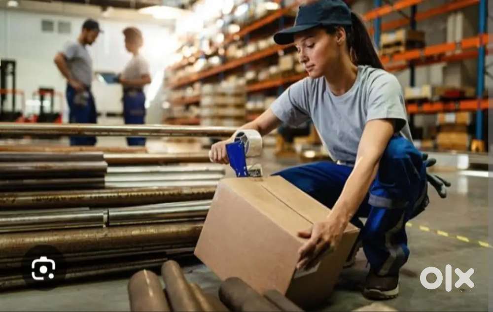 Hubs warehouse grocery packing