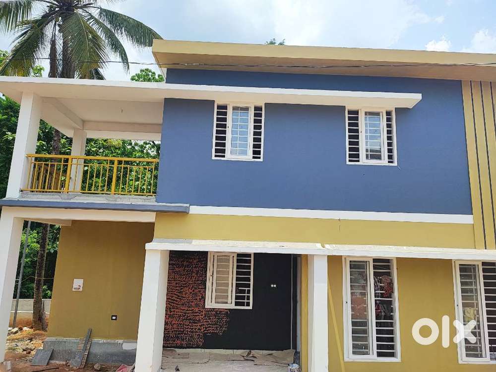 East Facing - 3 BHK Independent House for Sale in Palakkad Town