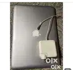 Apple laptop mac book pro