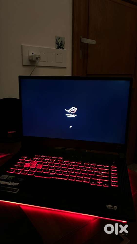 ASUS ROG Strix G15 32 GB RAM RTX 2060 1TB + 256GB SSD 144HZ Screen