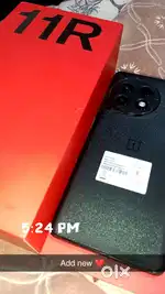 OnePlus 11r top condition small scratch in display