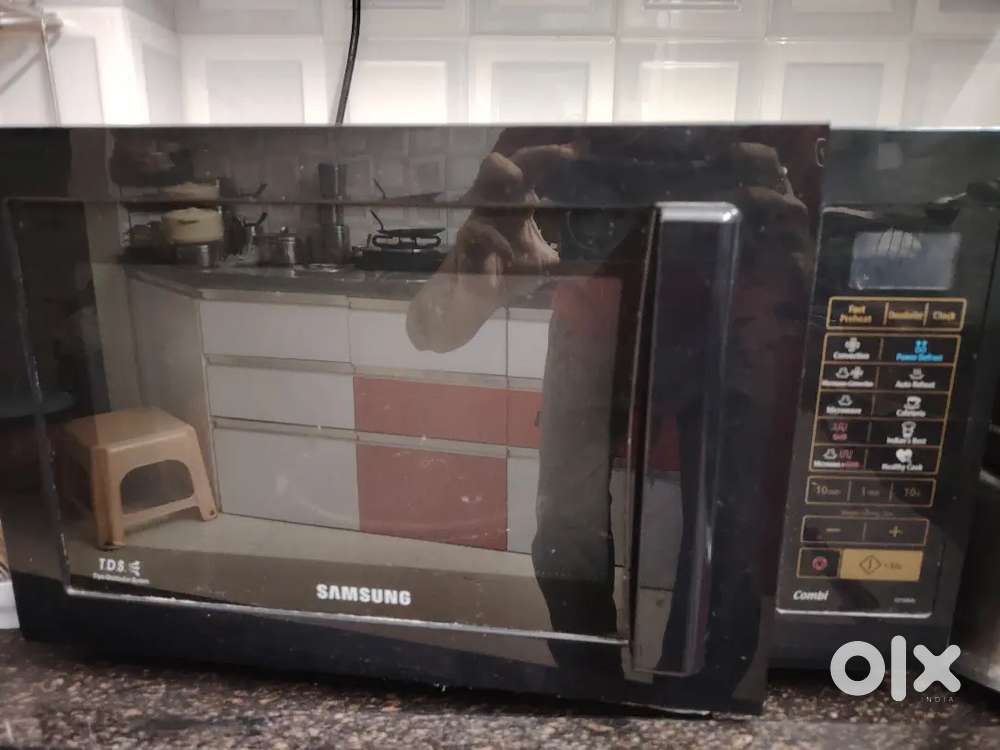 Microwave Oven Samsung 28 litre Convection & Grill
