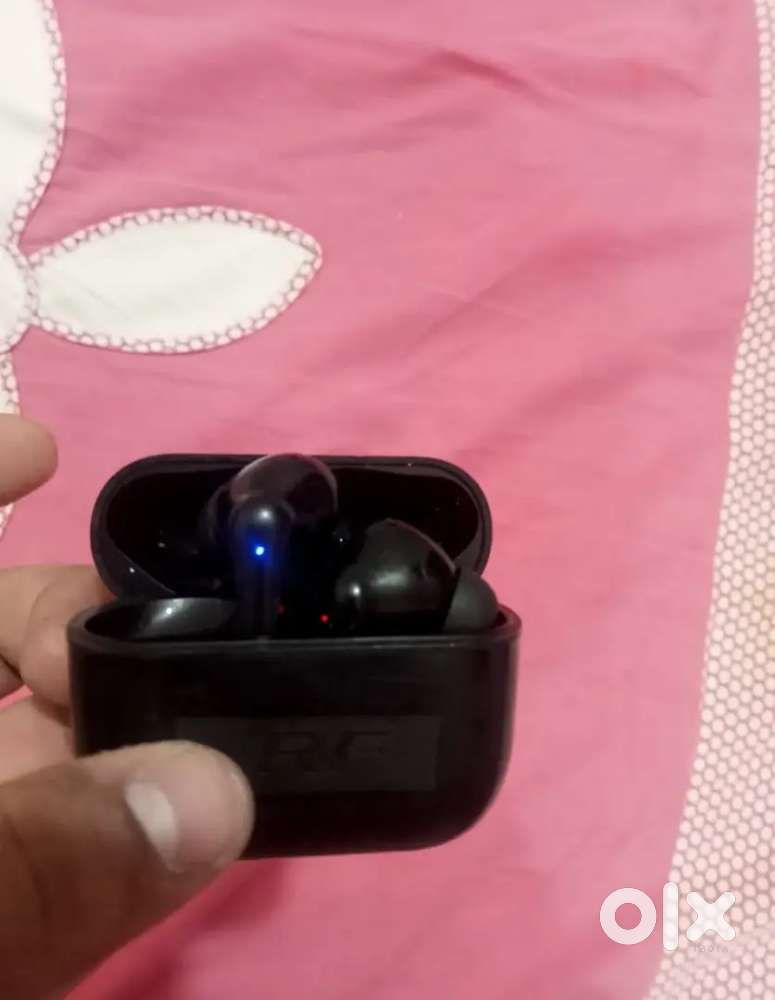 UBON J13 True Wireless Earbuds Black Colour