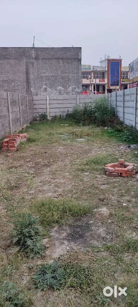 Plot for sale in indiranagar