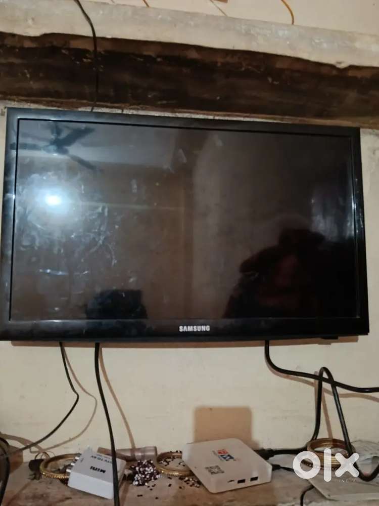 Samsung LED TV good condition 24 inch