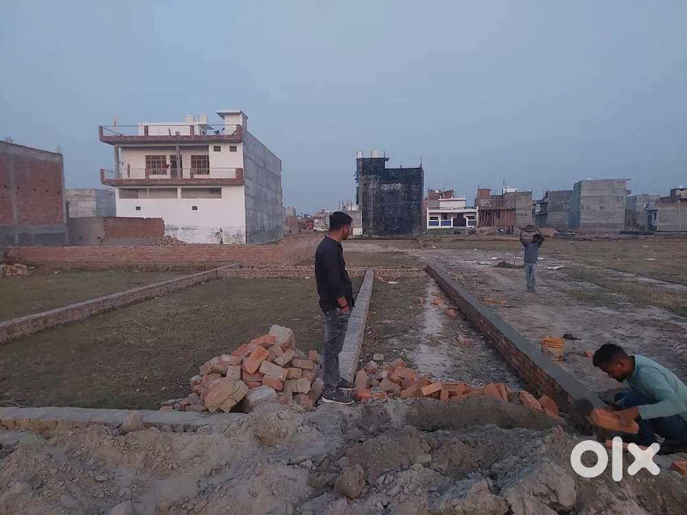 प्राइम लोकेशन 25.6x41फीट1050वर्ग फीटकाआवासीय प्लॉट,तुरंत रजिस्ट्री