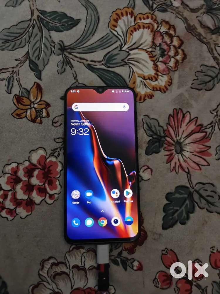 OnePlus 6T – 8GB RAM  128GB Storage  Optic AMOLED Display