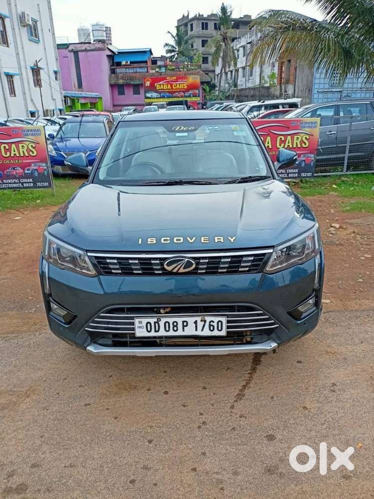Mahindra XUV300 W8 Diesel, 2020, Diesel