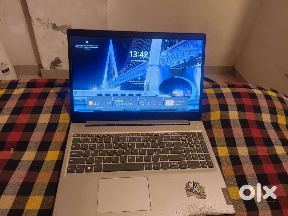 Lenovo IdeaPad slim3 i3 8gb ram 256SSD