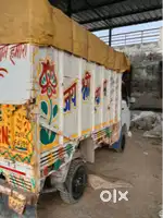 Porter driver chota hathi