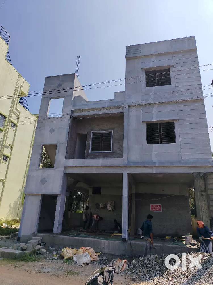 .5Klm form Budigeri cross,30feet road ,easy accessibility to min road