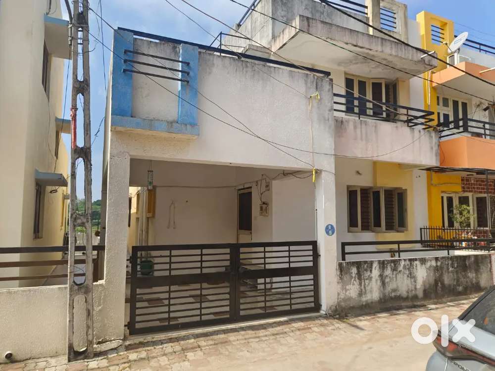 Madhuvan park society Anand