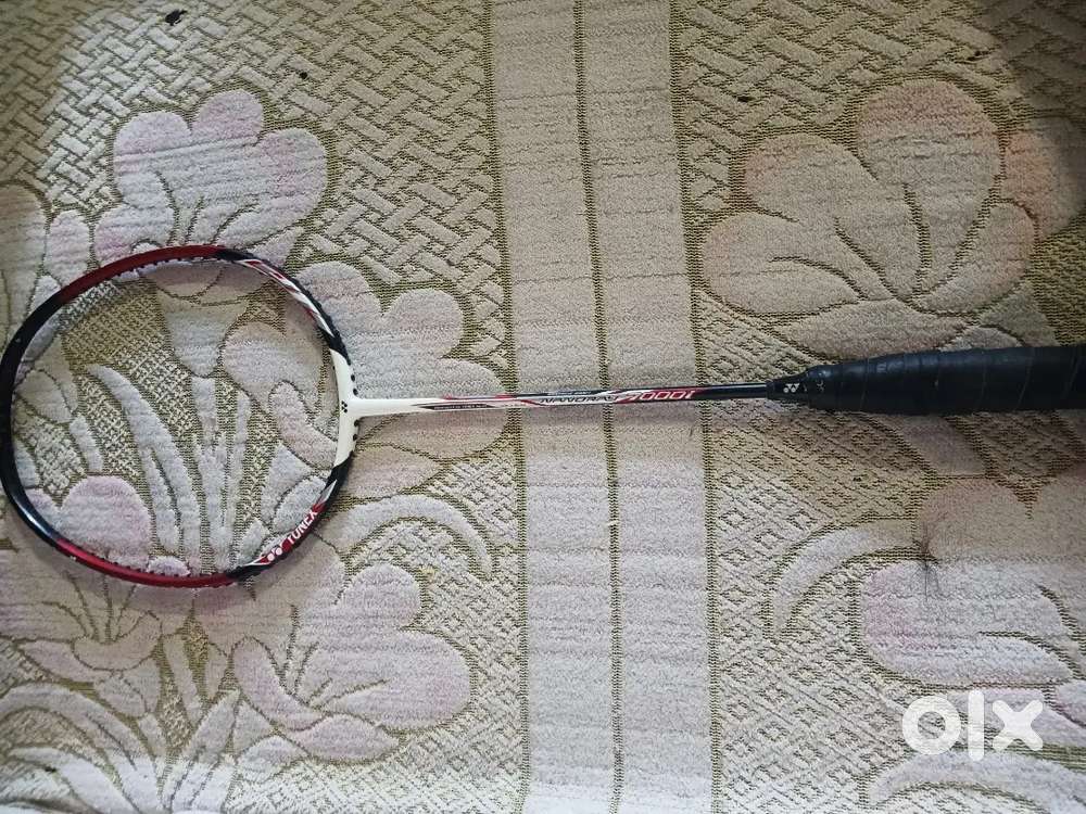 Yonex Nanoray 7000i badminton racket