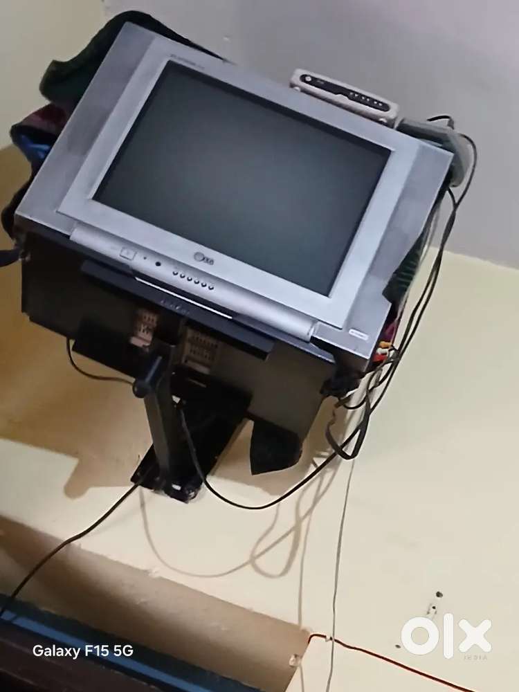 Ye ek purana hamane ka t.v. hai