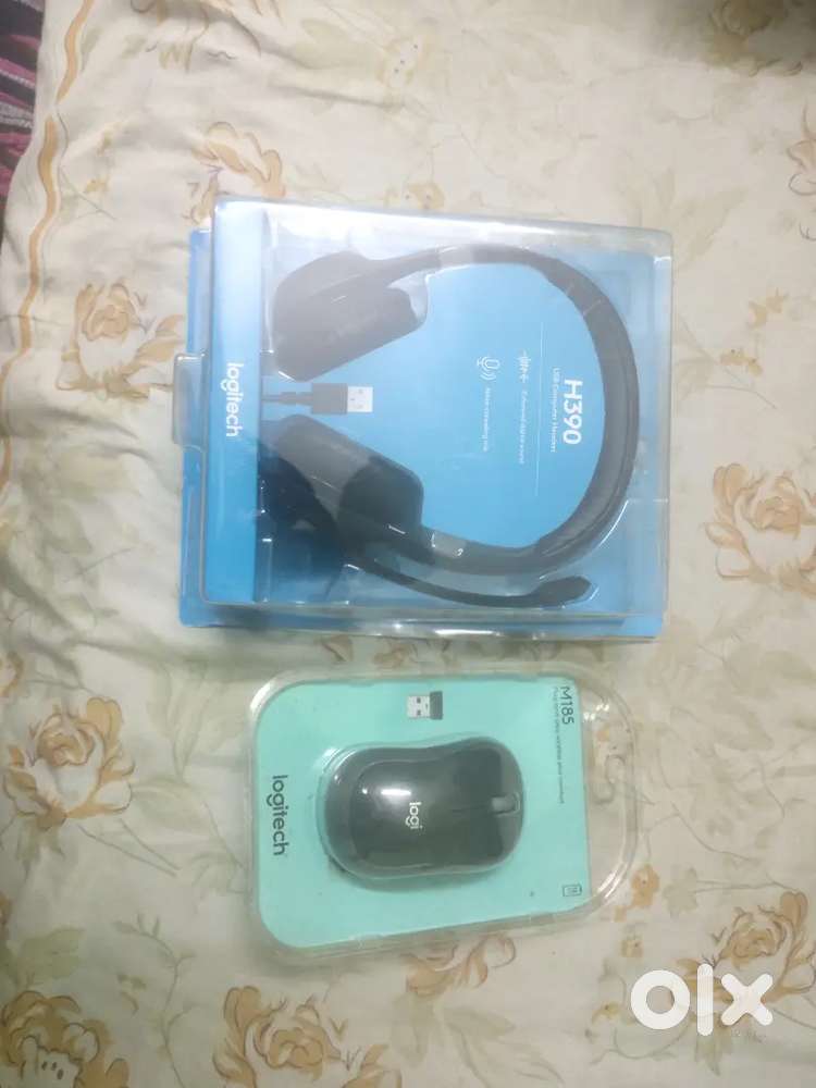Acer Laptop, Mouse and Haedset
