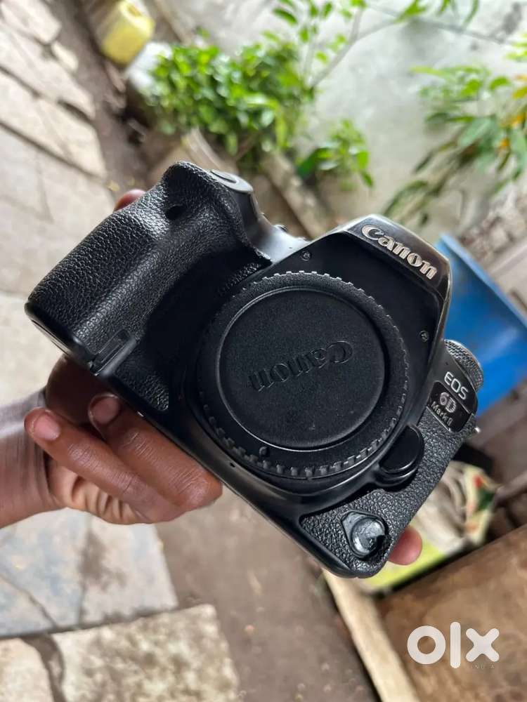 Canon 6D mark 2 body