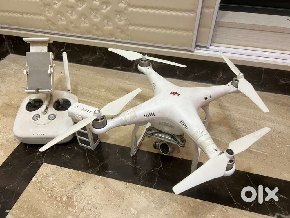 DJI DRONE 2.7K Camera Phantom 3 Advanced