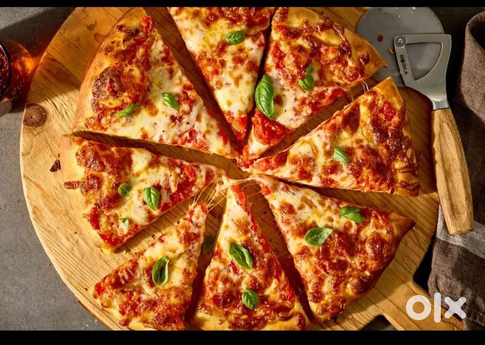 We are looking for pizza food courier driver ⁴⁶