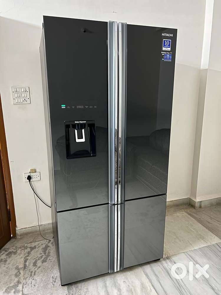Hitachi French Bottom Refrigerator