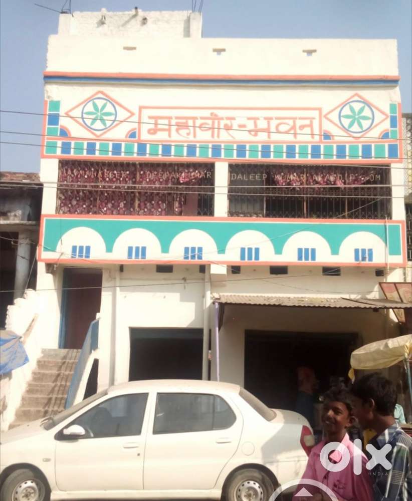 Space for offices and showroom