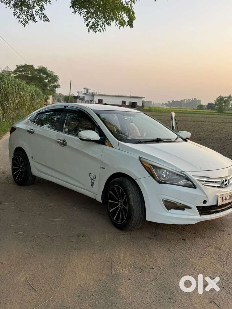 Hyundai Verna 2012