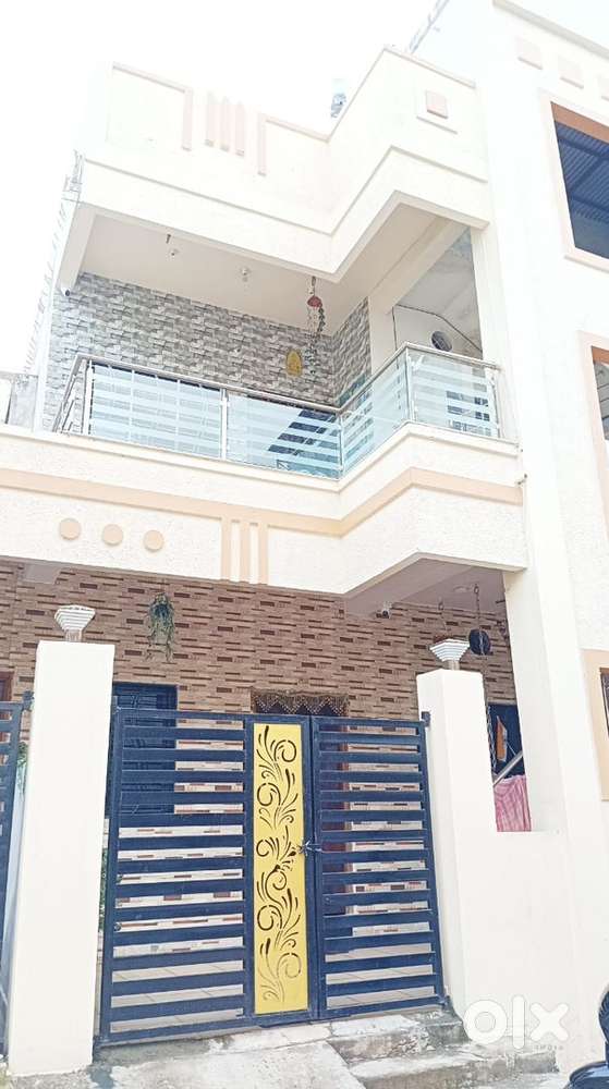 Spacious 1BHK with 2 washrooms