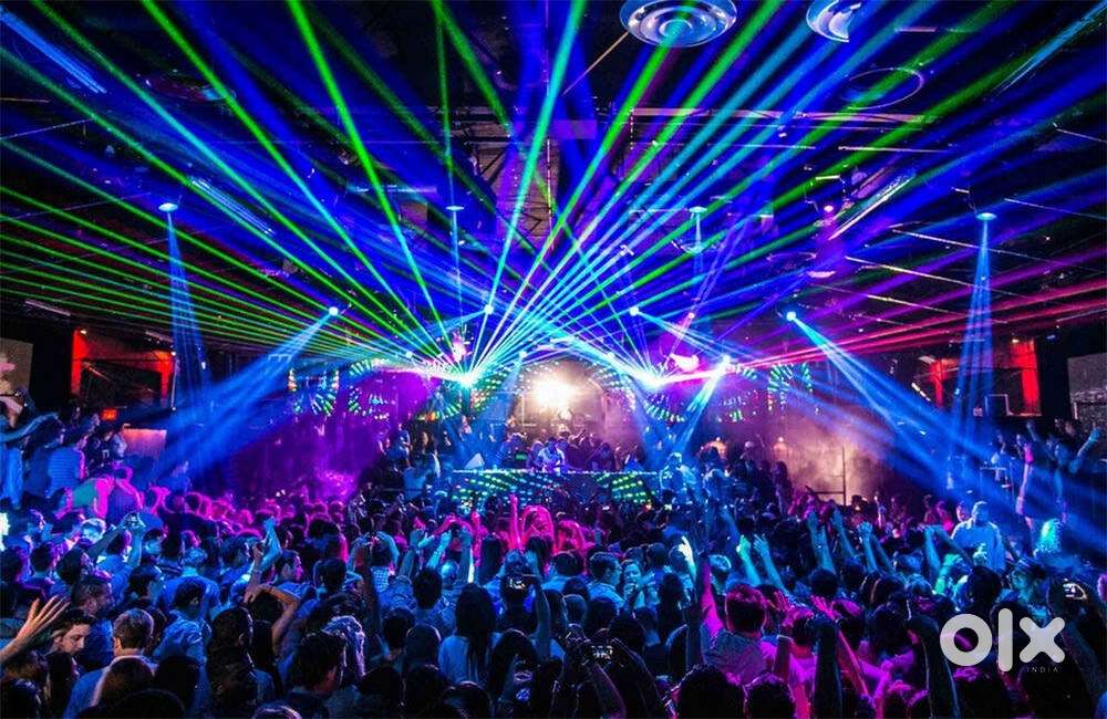 Premium club & bar available in salt lake sector 5