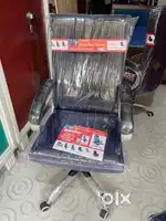 New fresh unused revolving chair Office chair study chair Boss chair