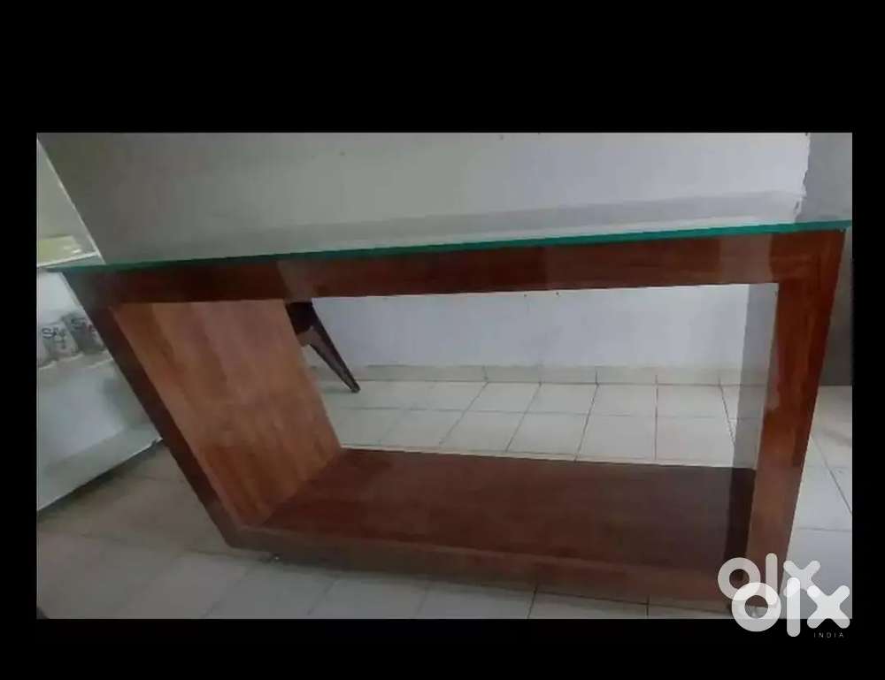 Glass Counter for Shop or Home
