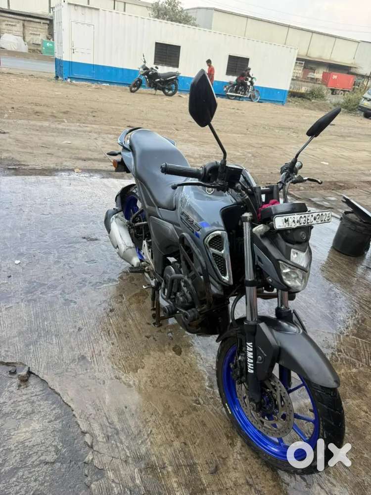 YAMAHA FZS 2022NOV