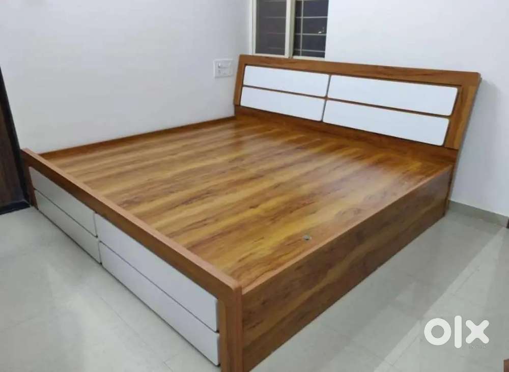 BRAND NEW 5/6 QUEEN SIZE FULLY STORAGE BED