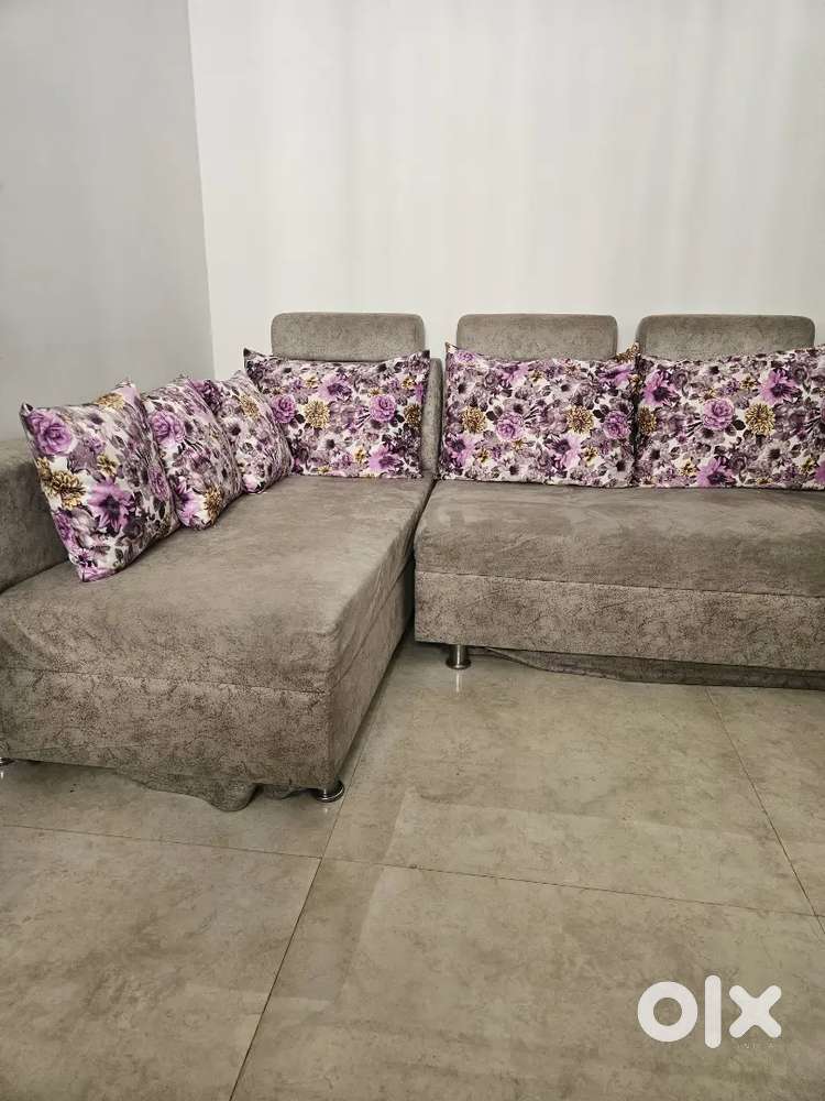 Sofa set and Settee with self storage