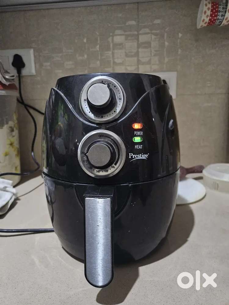 Prestige Air Fryer 2.2 liter capacity