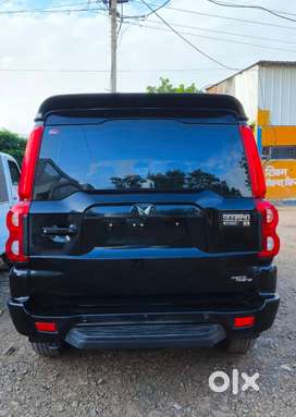 Mahindra Scorpio Classic 2023