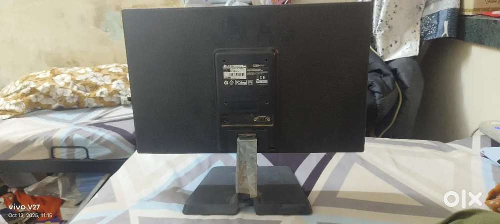 LG LED Monitor M37