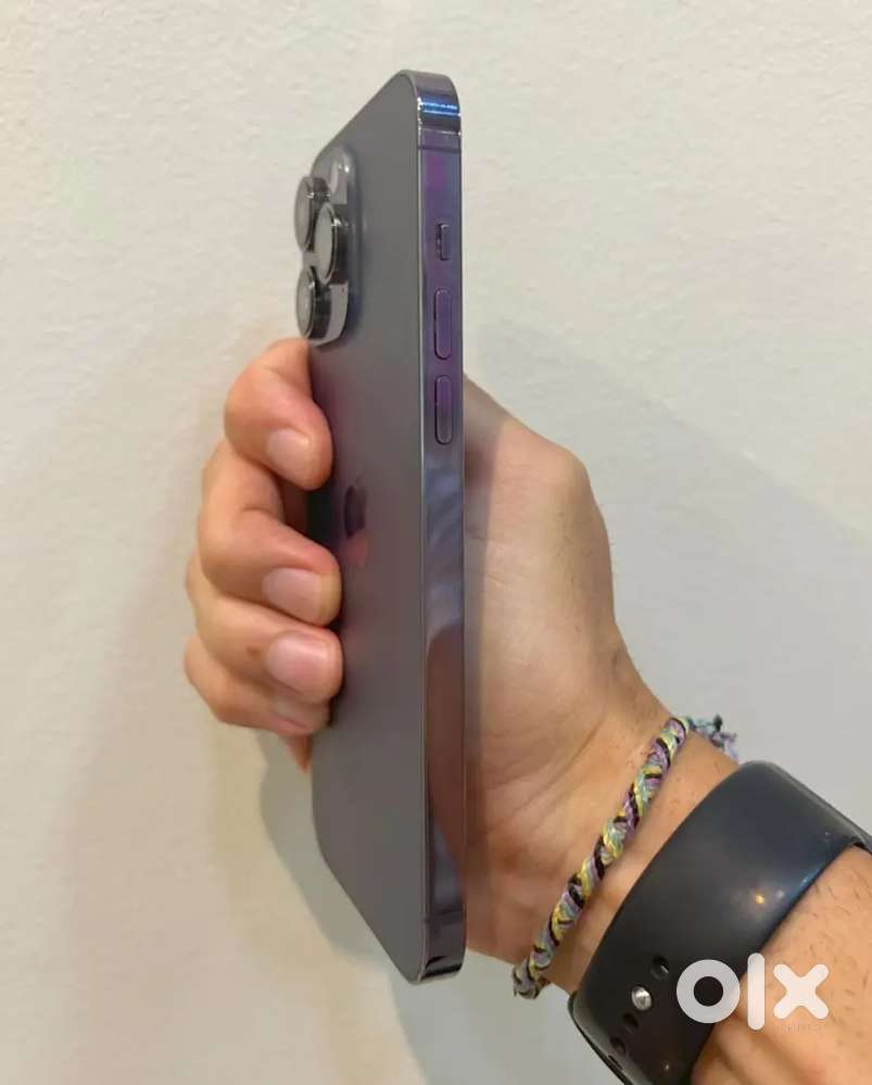 Summer sale on Iphone 13 pro at low price COD available