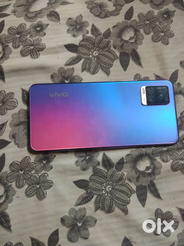 Vivo v20  8 /128