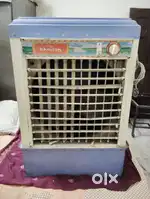 Khaitan cooler new condition with stand