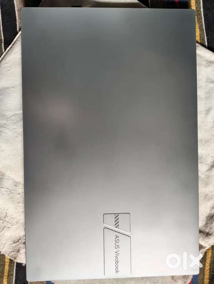 ASUS Vivobook 15, intel i5 12 th gen only 6 months old with warranty