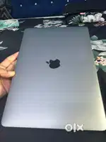 Apple MacBook Air M1 (2020) – 8GB RAM, 256GB SSD