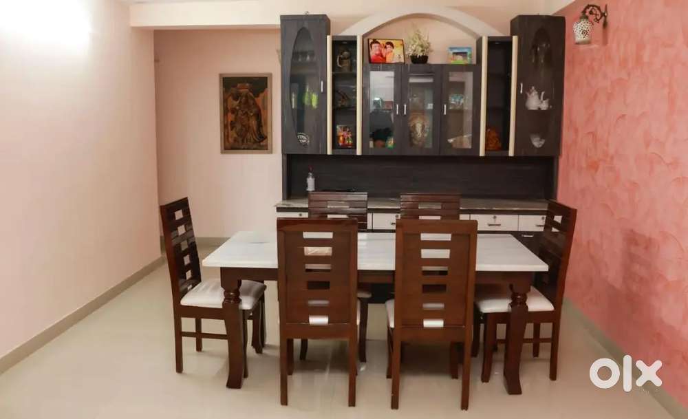 Picnic garden 2bhk ready to move flat for rent